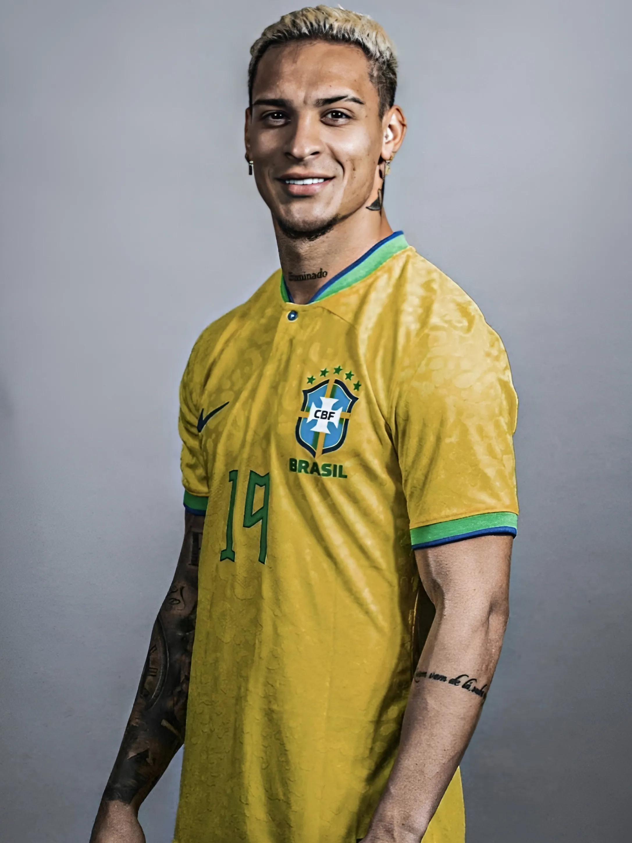 巴西奥运会足球冠军（世界杯，巴西足球队前锋成员，包括懂抖音密码的内马尔）