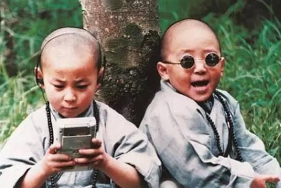 3大顶流童星现今如何，有人卖货有人入狱，年少出圈是利是弊