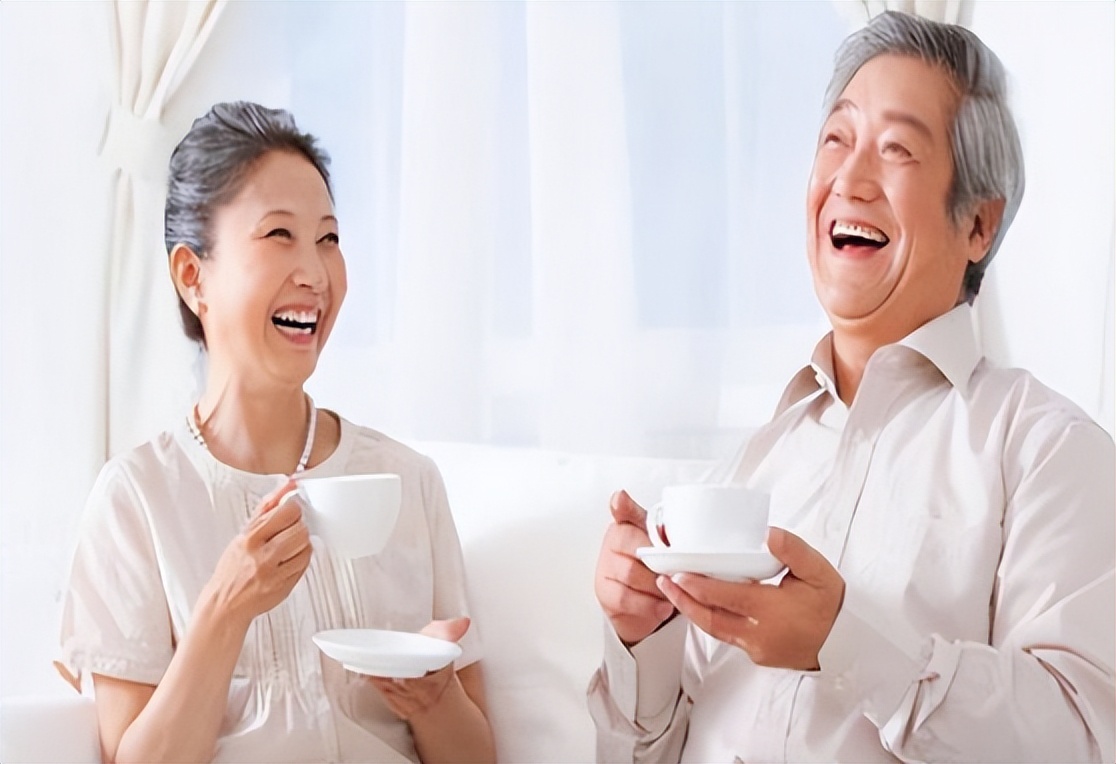 你的老年生活怎么样？4点实在的建议，让你的生活更加潇洒
