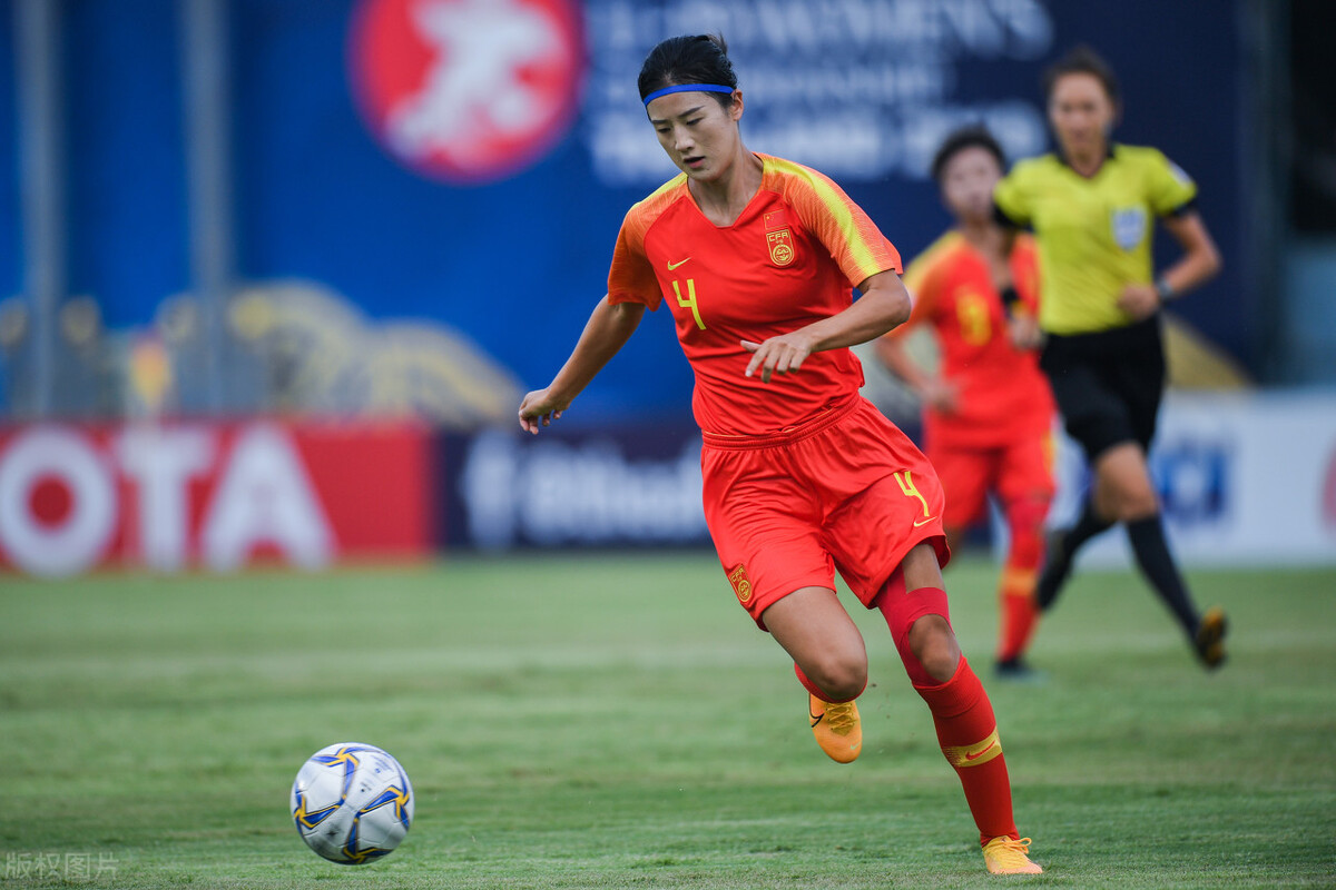 帅气的足球女孩(中国女子三大球颜值担当,足球汪琳琳,篮球李梦,排球是