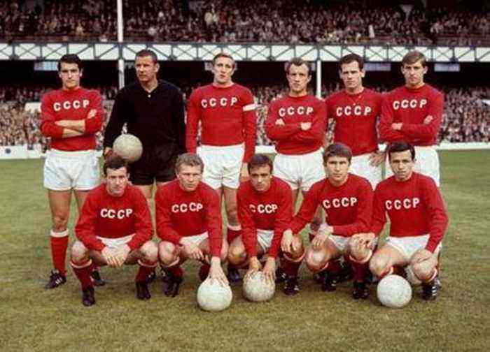 消失的巨熊：苏联足球历史最佳阵容，从历史中走出的巨人