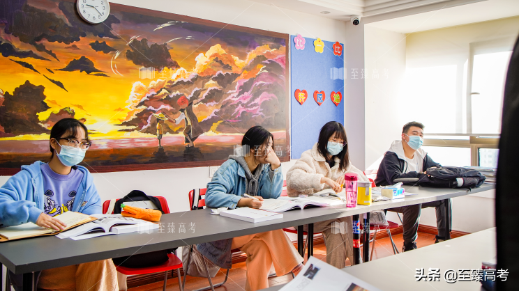 武汉艺术生统考进行中 艺考文化培训机构选择要点