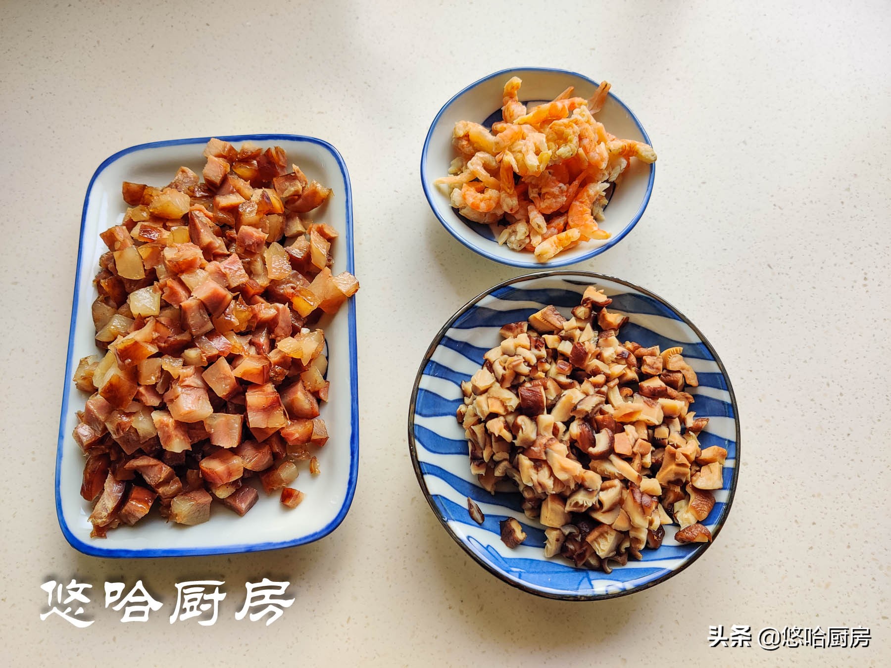 腊味飘香的季节，来一碗油润喷香的炒糯米饭吧，温暖你一整个冬天
