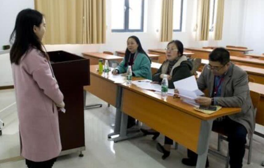 清华专业第一复试被pass，英语“57分”是祸患？网友看法不一