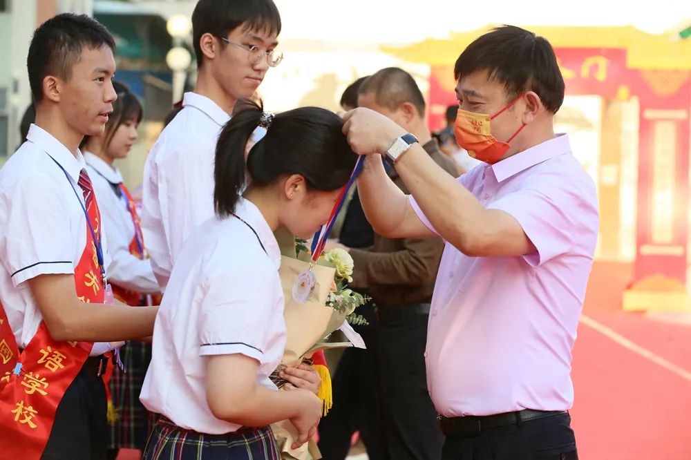 廣州市西關外國語學校:孩子成長的家園