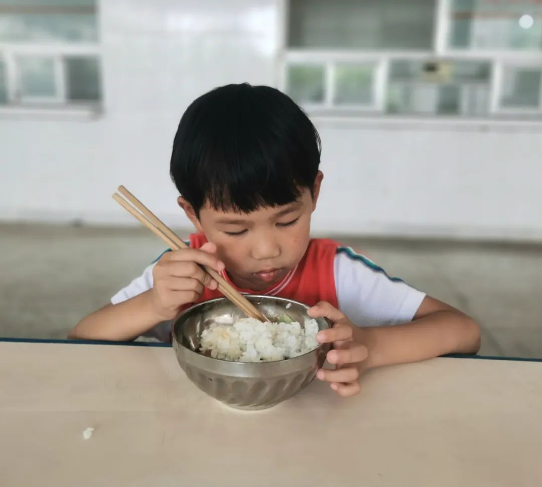 桂花镇幼儿园大班参观小学之旅(图30)