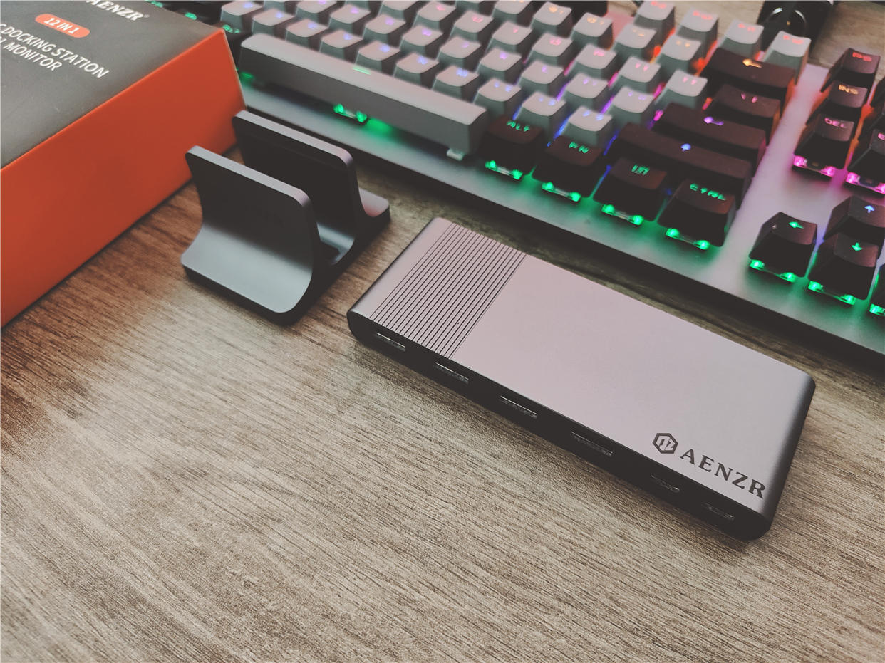 AENZR十二合一扩展坞开箱实测，办公生产力直线飙升