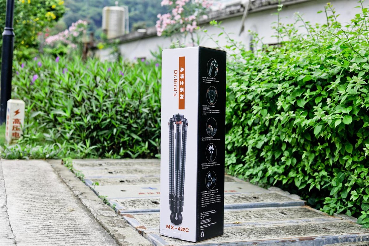 影像瞬间定格大师，佳鑫悦摄像三脚架套装