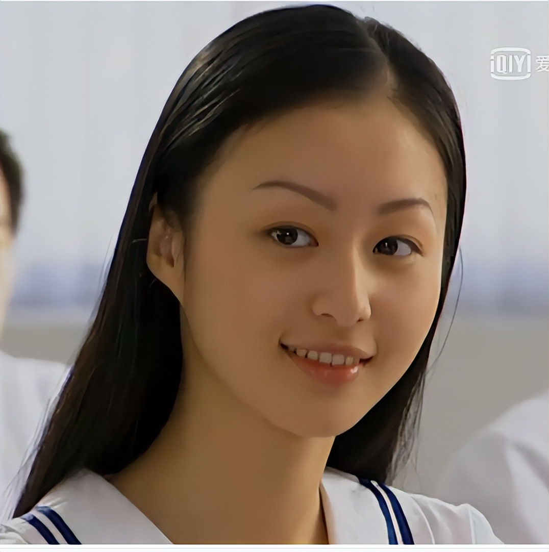 20年后再看《十八岁天空》，最漂亮的竟然不是蓝菲琳而是她们两个