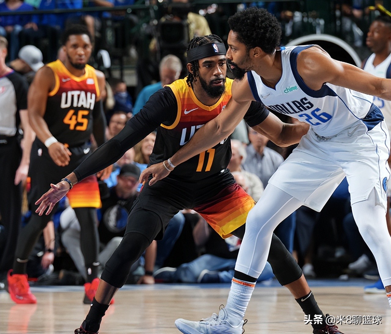 足球直播比分直播篮球（NBA直播：独行侠逆转爵士比分1-1！布伦森41分新高）