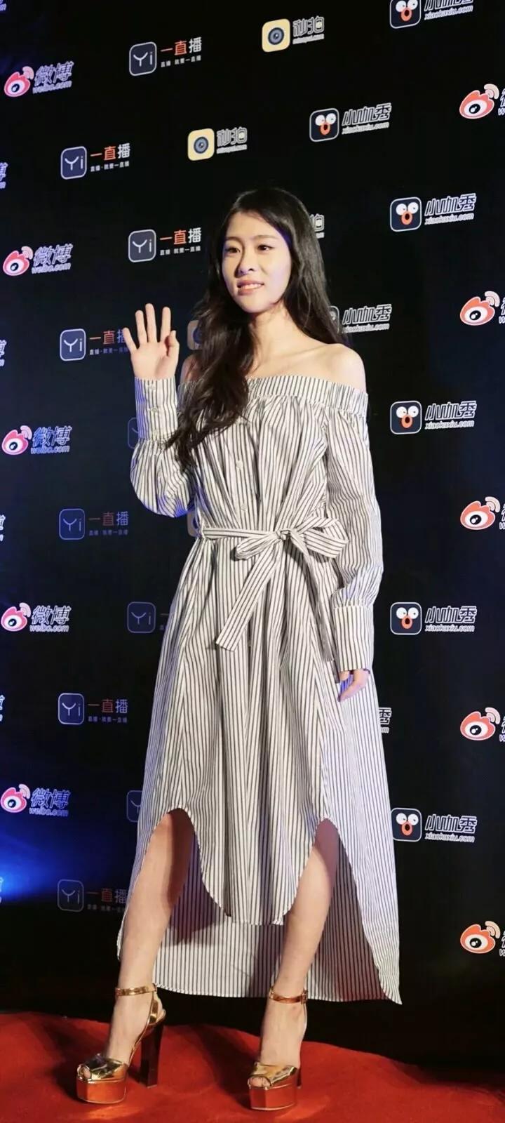 张碧晨的高跟鞋美图大赏
