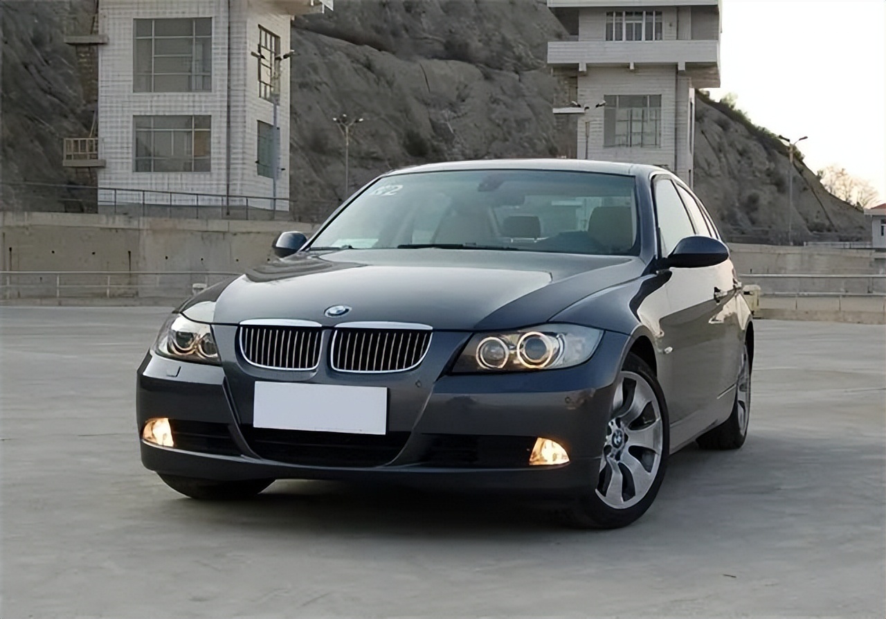车300：5款经典车！一款曾售价95万，如今飞度的价格就能买顶配