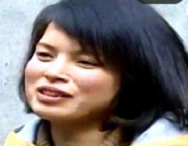 2012年，湖南38岁女教师追求65岁环卫工：除了你，别人都是将就
