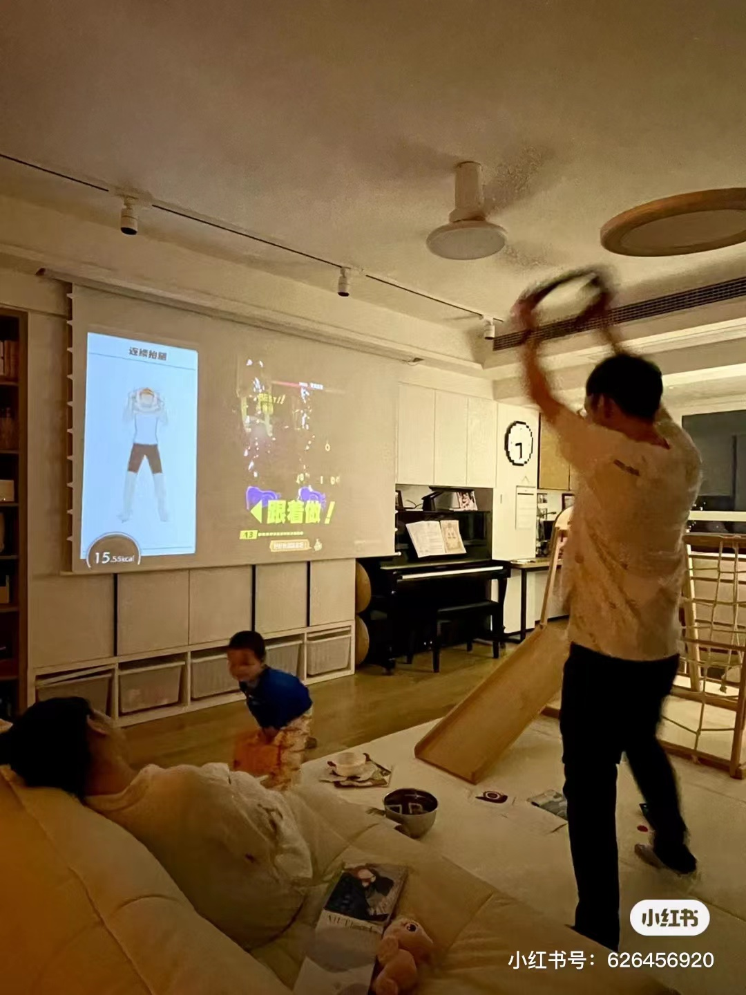 小户型也能有“室内游乐场”？拒绝鸡肋客厅，给娃满地打滚的自由