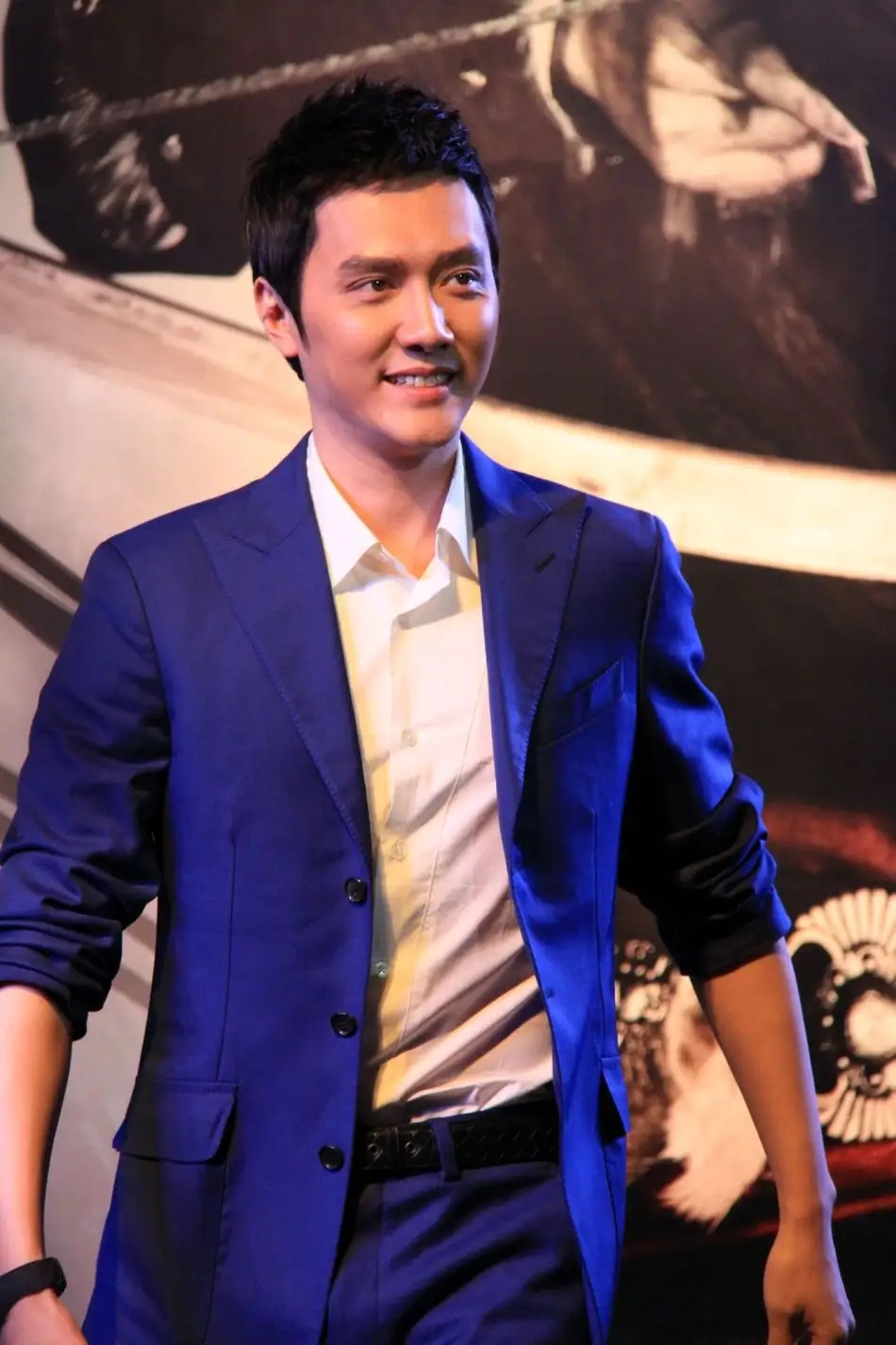 男星衣品—冯绍峰（三）