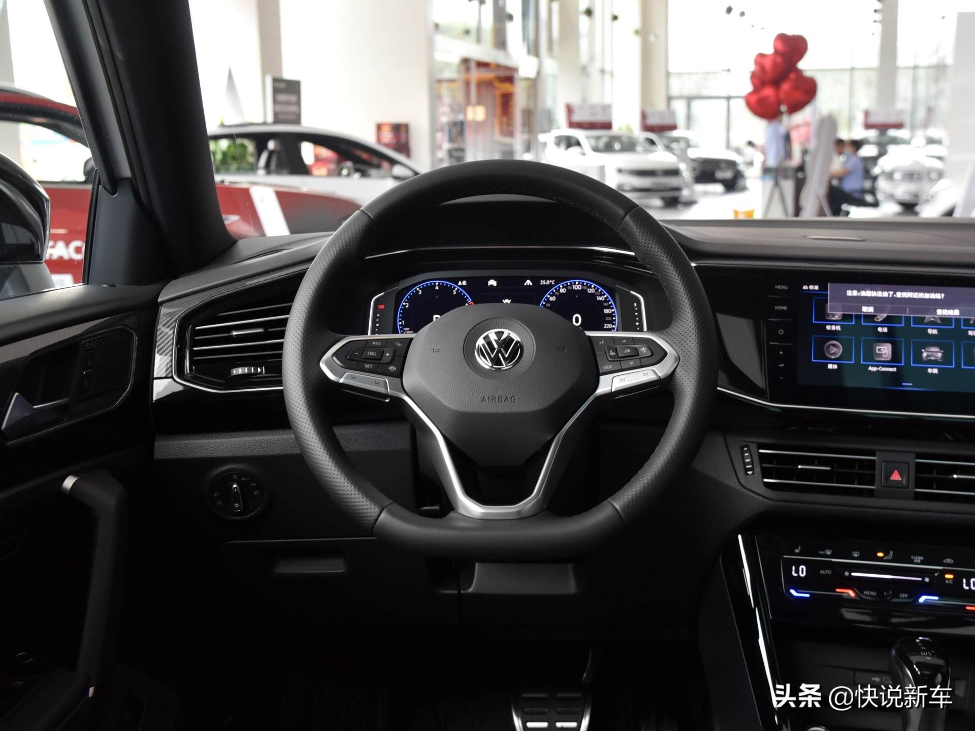 最低售价23.58万，小众且个性，溜背SUV，实拍探岳X