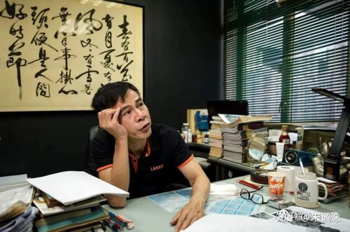 故事的最后，陈浩南退隐老挝