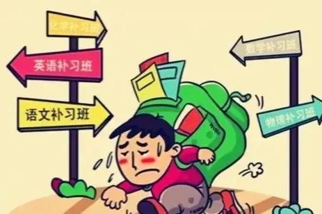 2012年，重点高中生残暴杀死妈妈后照常上学，被抓时说：被逼的