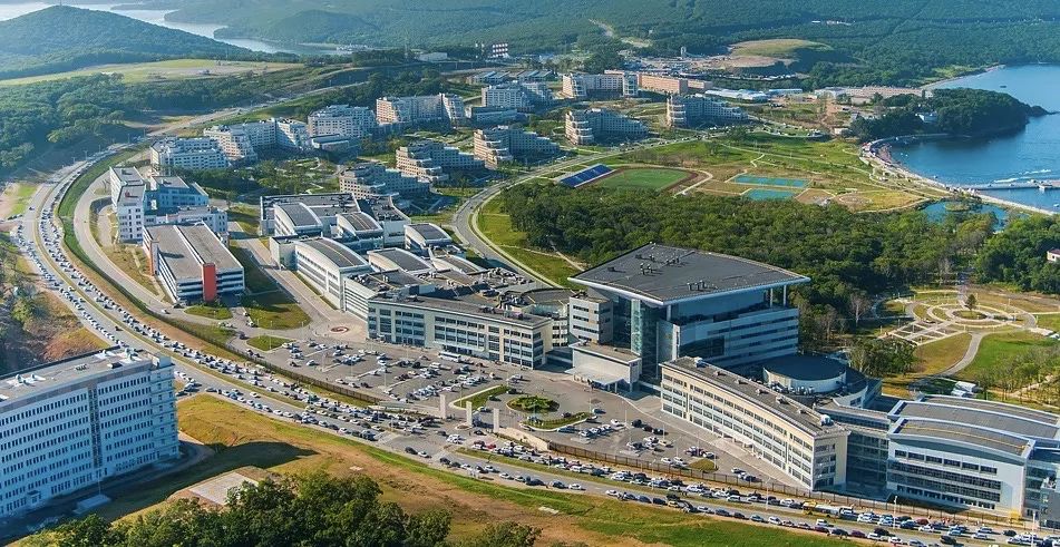 学校推介「远东联邦大学」