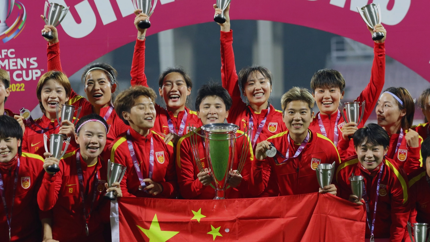 中国女足世界排名2021(国际足联最新女足世界排名，中国女足上升3位，亚洲排名第四)