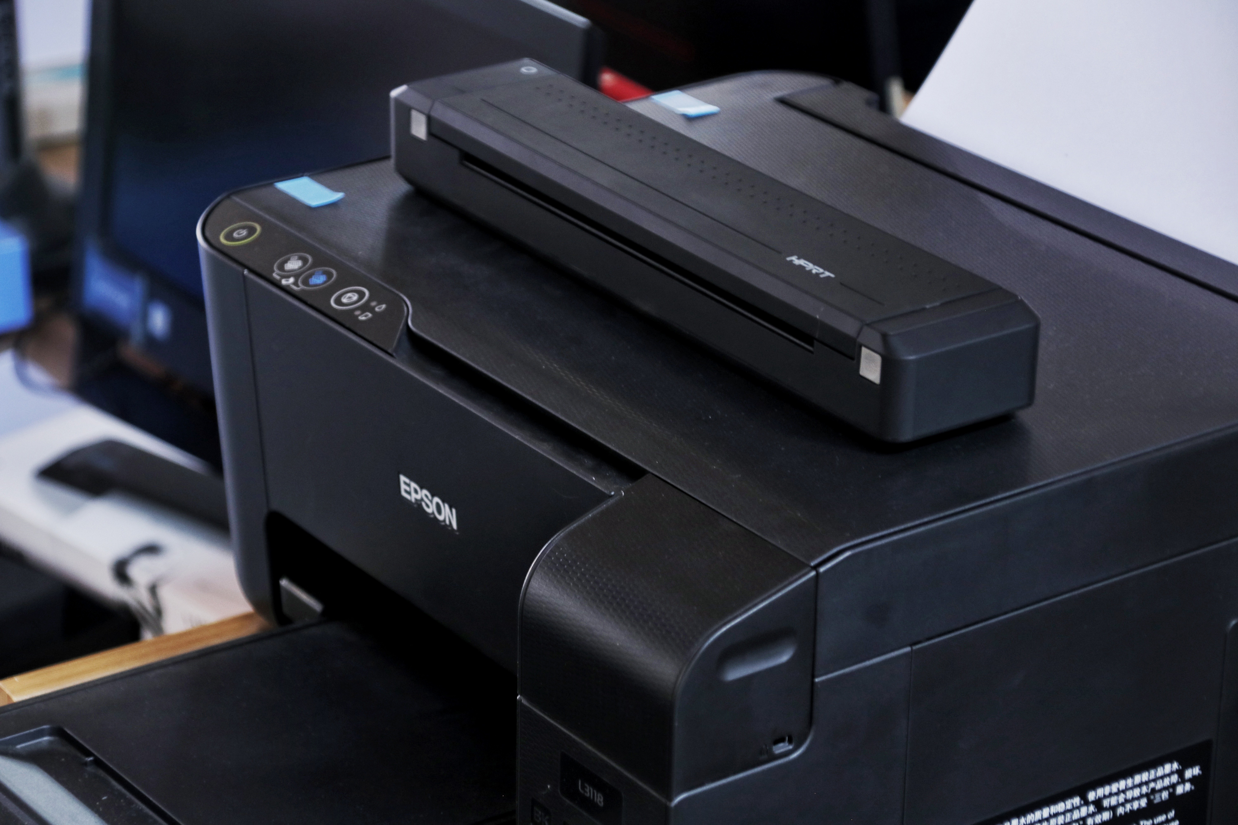 到底是什么原理，A4打印机竟可以放入背包，含义怎么做到的？