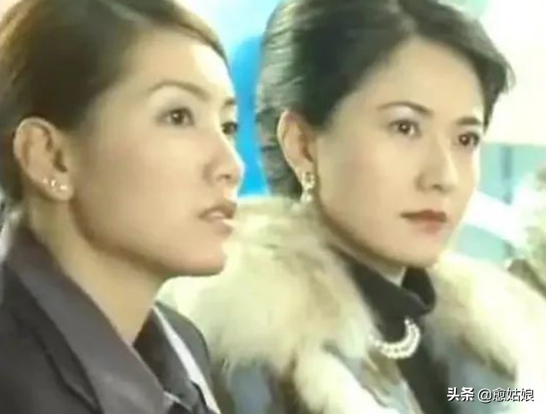 “逃出豪门”的八大女星，没想到，会用这样的方式，打出一副王炸