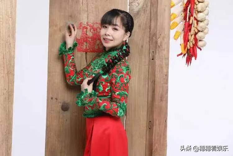 国家一级演员王二妮，为何放弃名利回到农村？这样做真的值得吗？