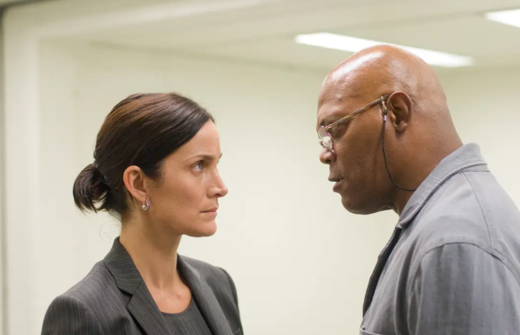 她占领了道德高地，她引爆了核弹危机