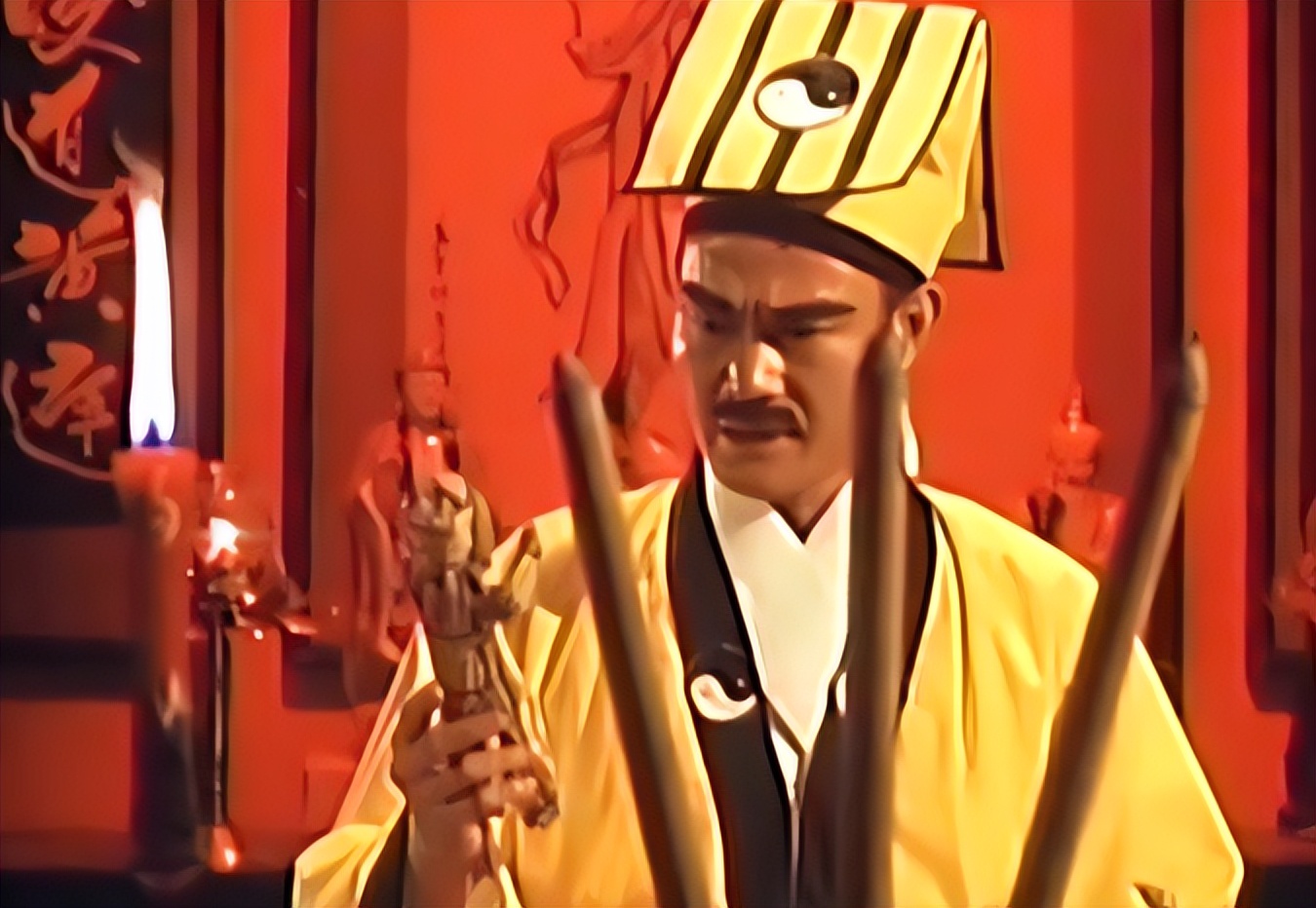 林正英、曹查理的另类灵幻片：罗维市场受挫，王晶碰瓷徐克