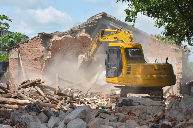 拆迁解读：村委会以村民自治实施强拆，到底有没有法律依据？