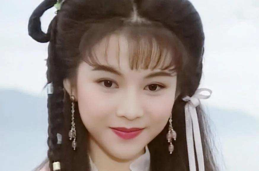 哪些女明星的眼睛很漂亮？