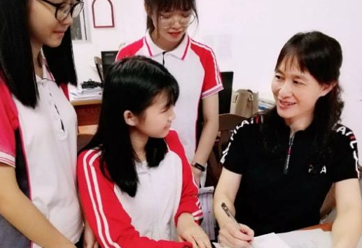 毕业后恍然大悟，公立和私立学校的区别很大，不仅体现在学费上