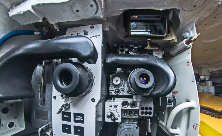 ����˹װ��־����T-72b3ϵ����ս̹��