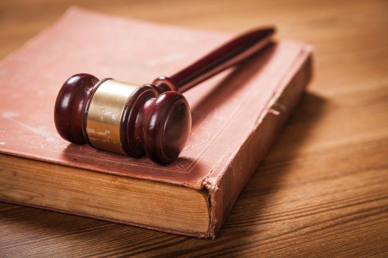 被告人不请律师（报警后公安机关不履职怎么办）