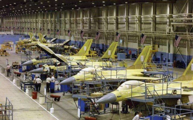 �Լ������ս������ת�͸����ˣ�̨��������������ʲô��λ��