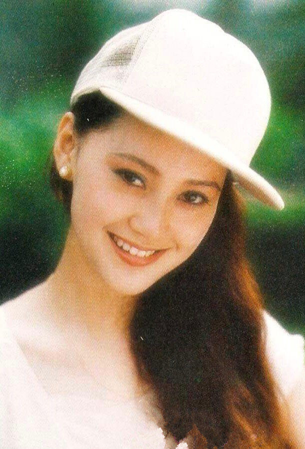 同样叫宋佳，一个事业爱情双丰收，一个只谈恋爱不结婚
