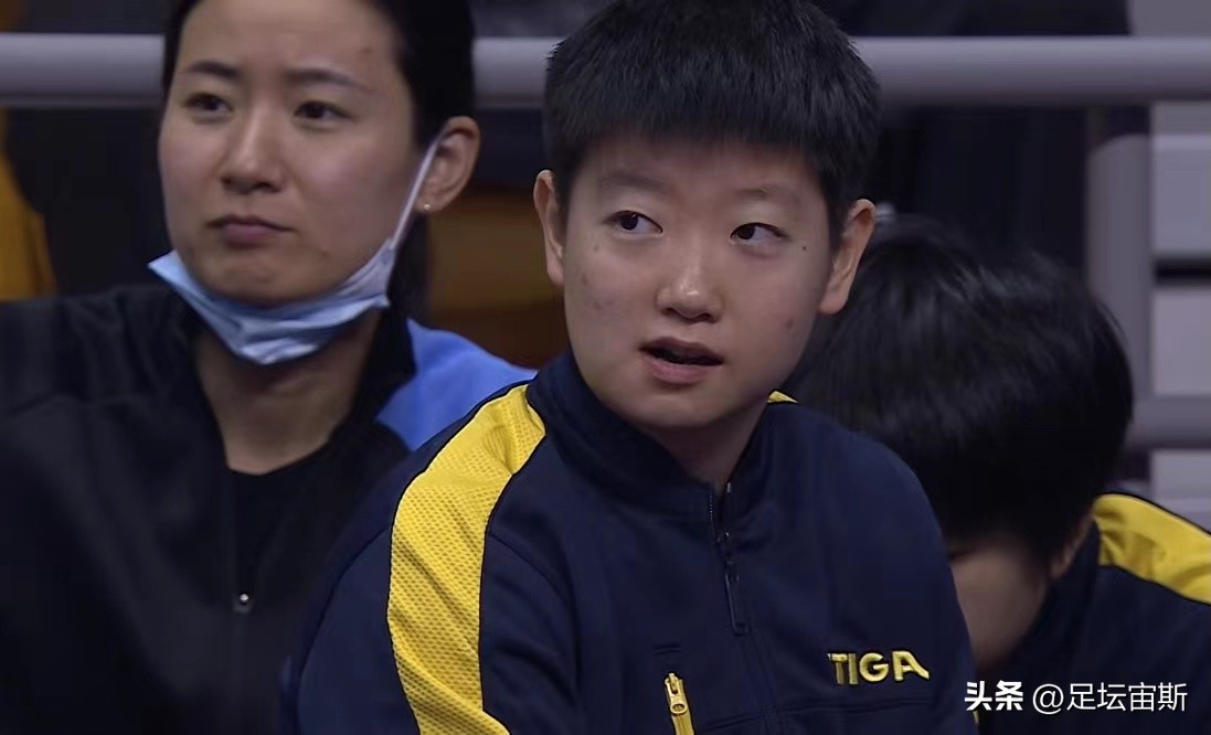 全锦赛：王艺迪带辽宁女团夺冠，14岁小将成全国冠军，孙颖莎摘铜