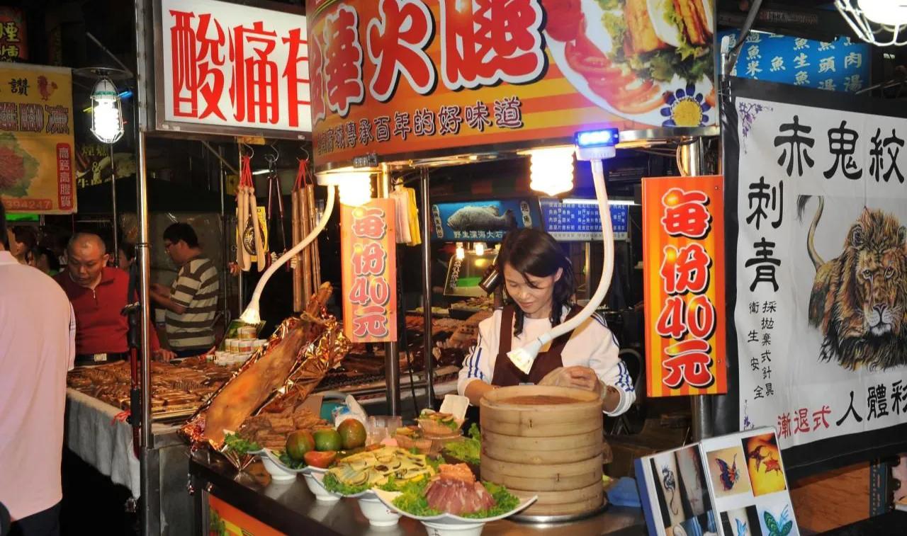 天津十大风靡全国的街头美食排行榜：煎饼果子领衔的地道小吃Top10
