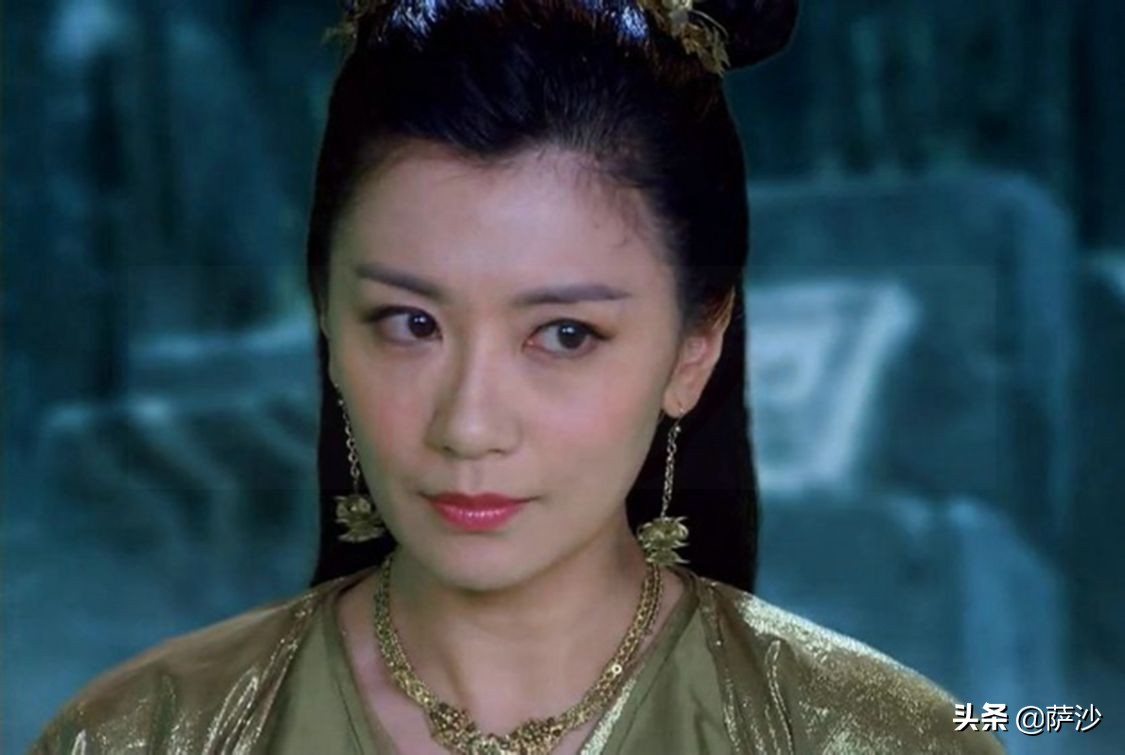 两个女人在少女时代,都喜欢花心萝卜无崖子.