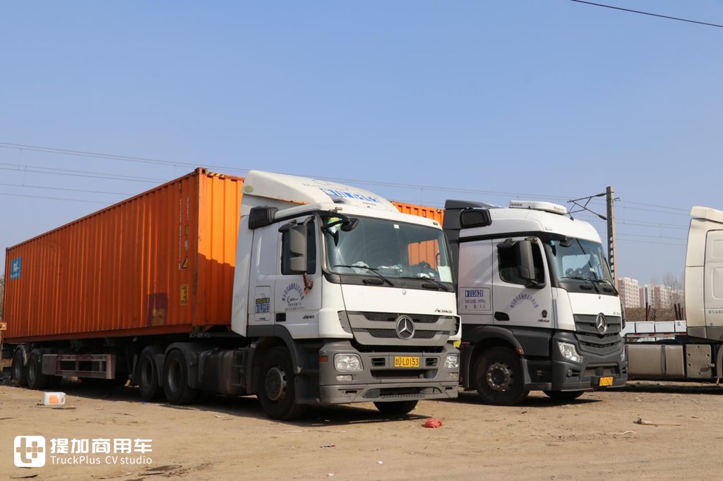 笔者就以国内市场常见的4个进口卡车品牌为例,带大家好好看看.