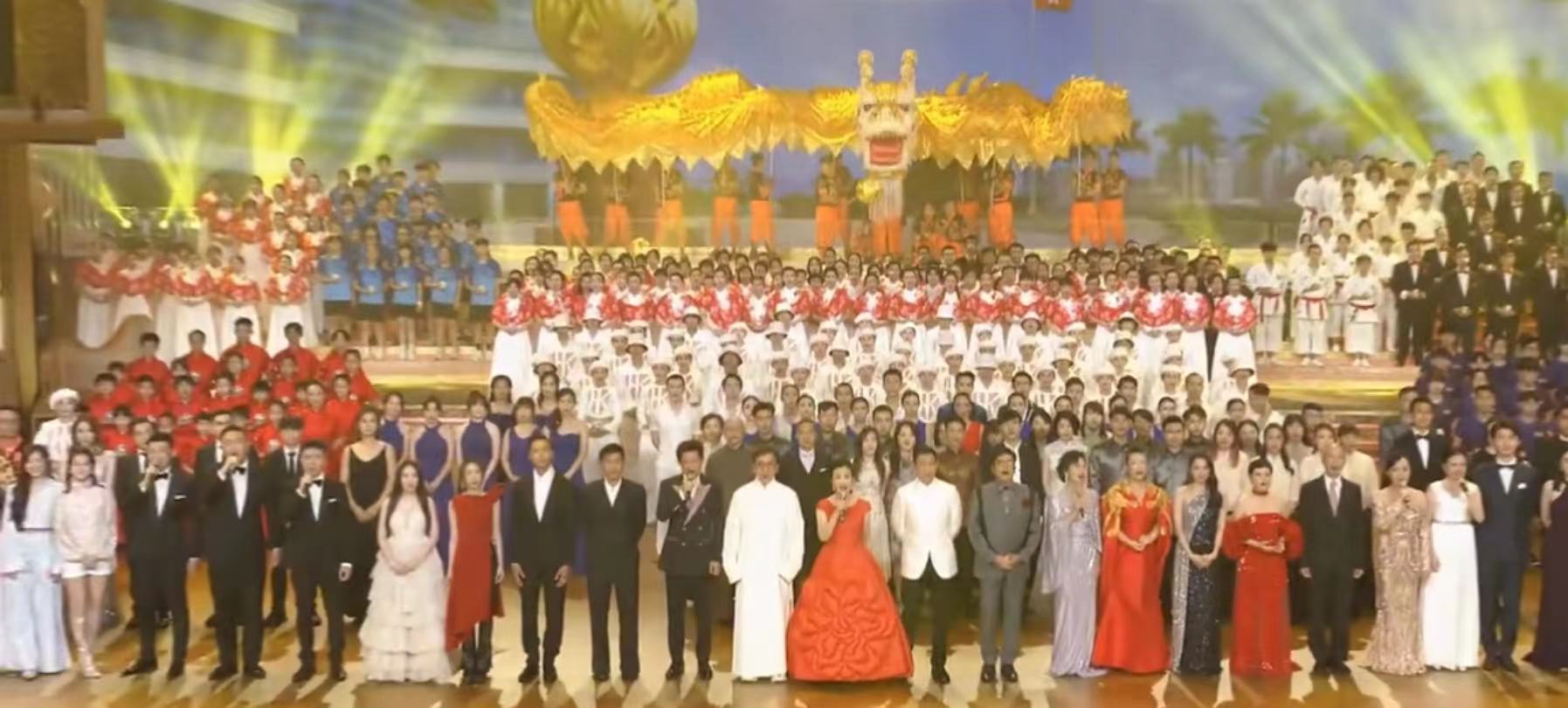 庆祝香港回归25周年文艺晚会，刘德华谢霆锋陈伟霆齐唱《中国人》