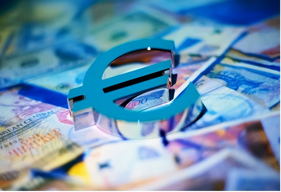 中国连抛1001亿美债后，开始大规模买进美大豆，外媒：或采购更多