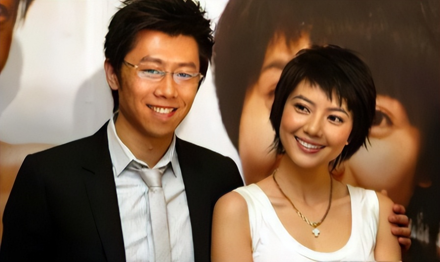 有种"整容"叫高圆圆结婚,丈夫赵又廷变化不大,她却像换了个人
