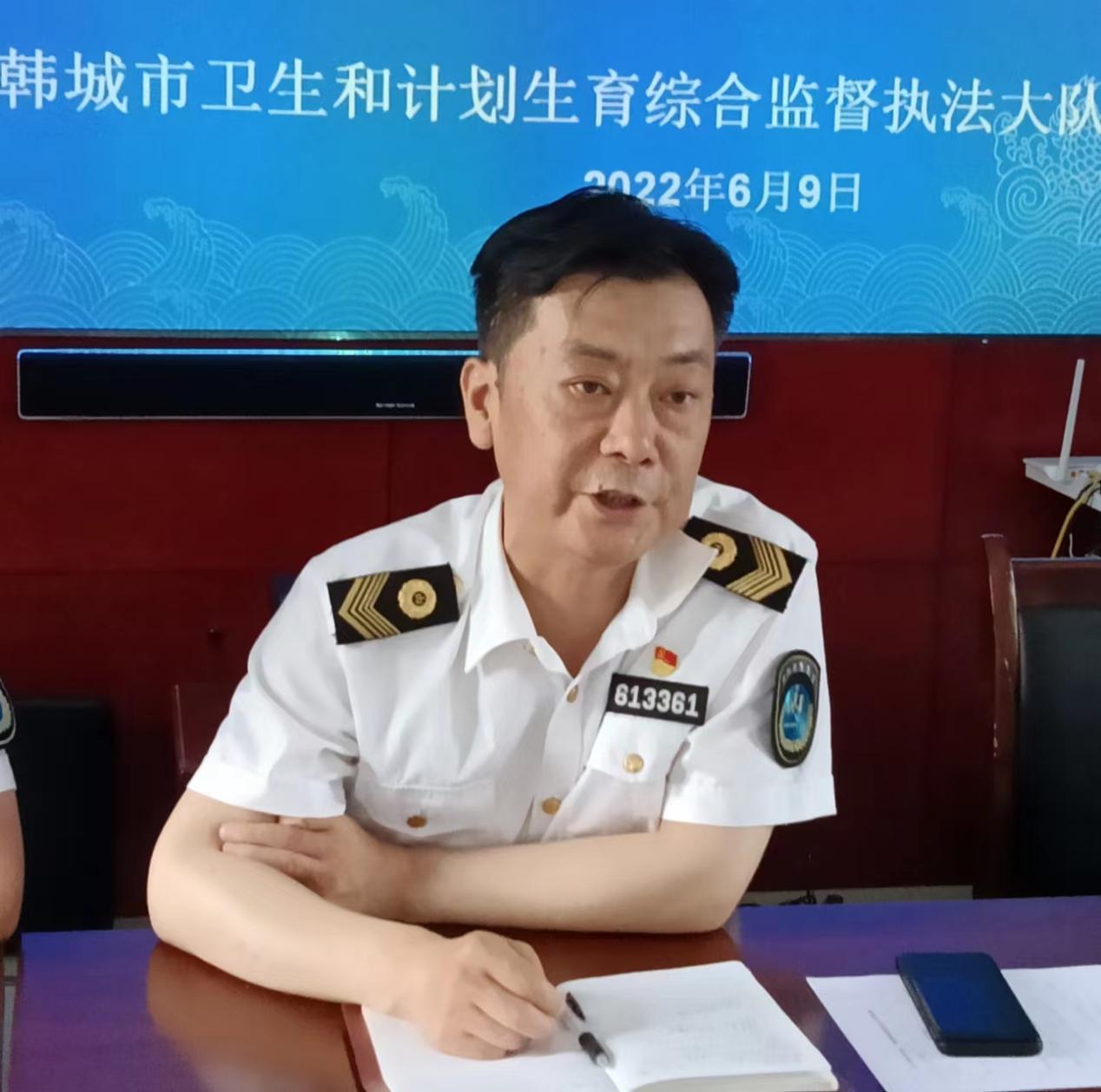 揭短亮丑促提升 案件联评强本领