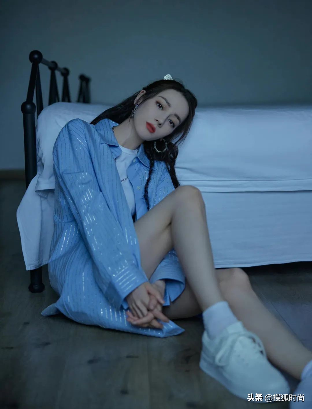 杨幂周也、鞠婧祎宋祖儿、唐艺昕关晓彤，同款裙装演绎不同味道