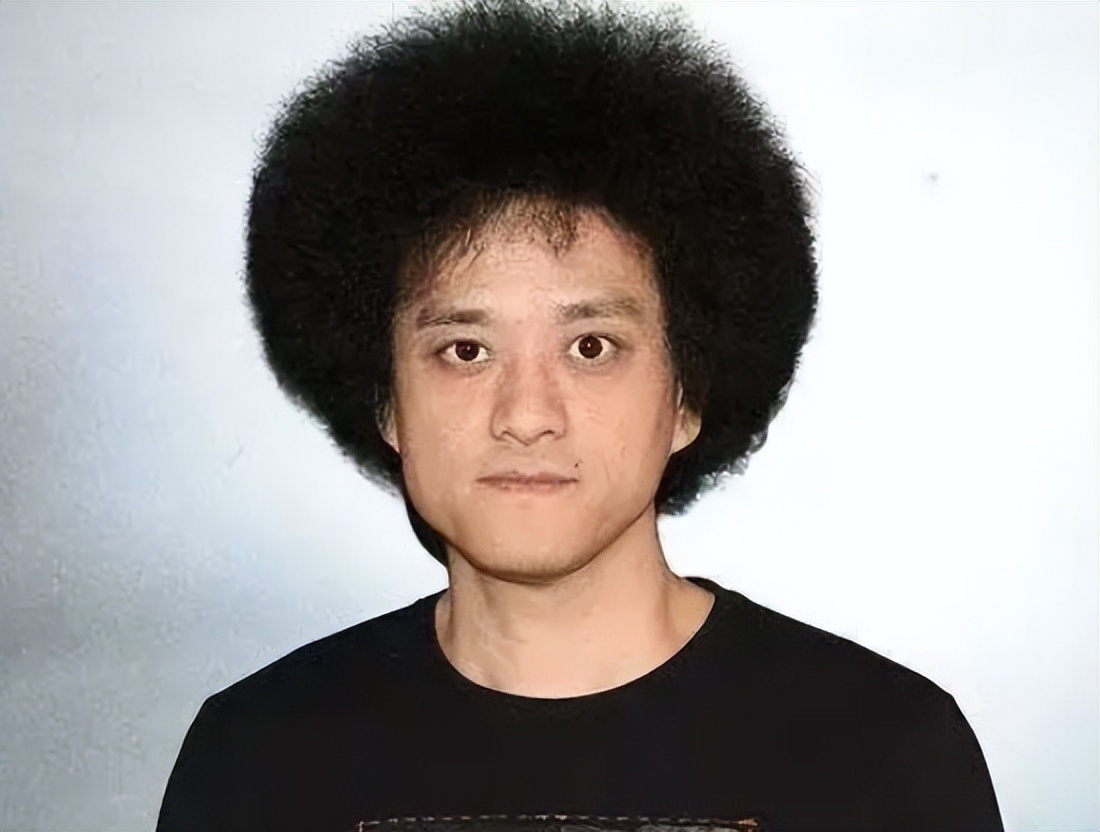 歌比人红的龙套小角色，喜剧天赋不输黄渤，却天妒英才遗憾早逝