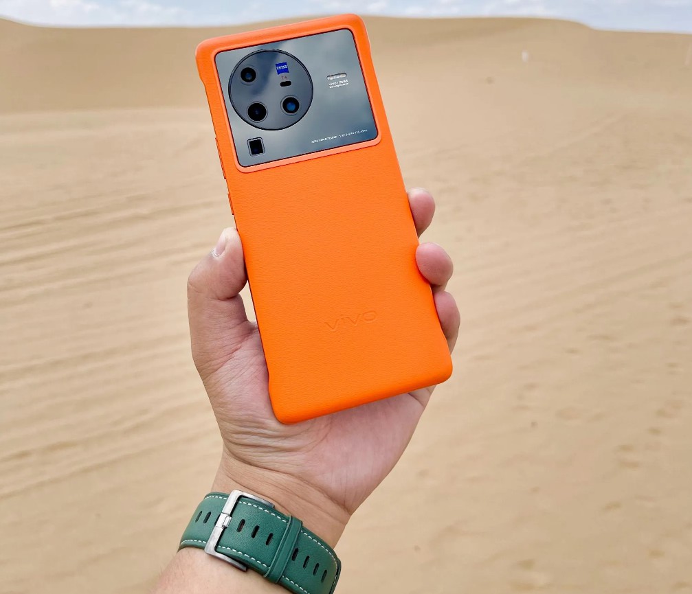 国产手机里也有高端的机型，这3款很难挑出毛病，还比苹果更便宜