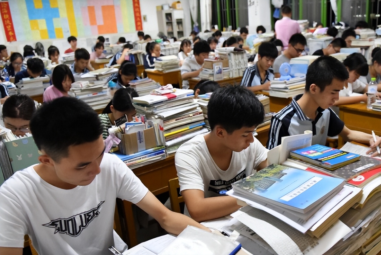 高考590分什么水平（高三理科生模考590分左右）