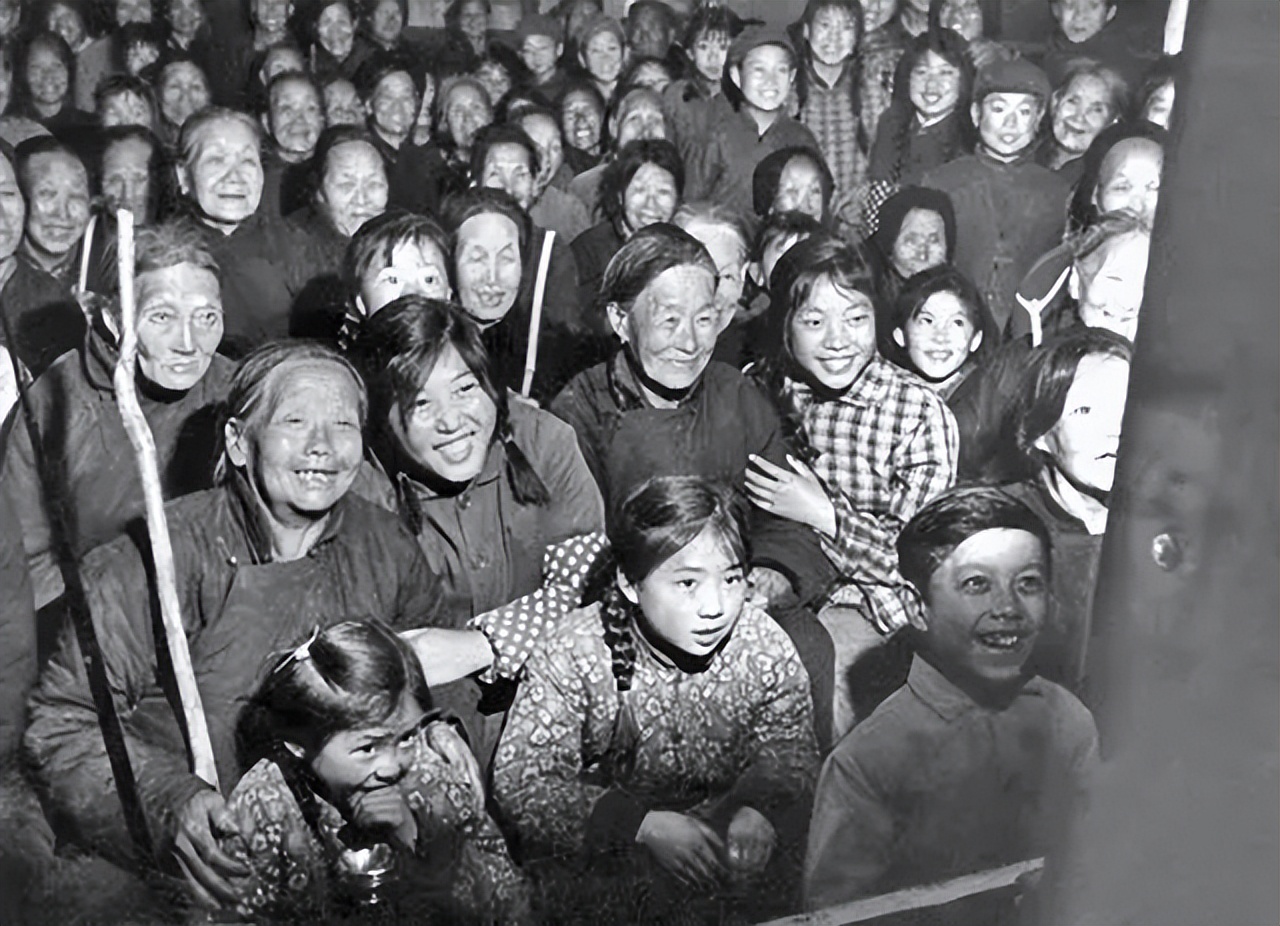 那一年，陈冲爆红，刘晓庆挨巴掌，李谷一遭笔伐，邓丽君为情所伤