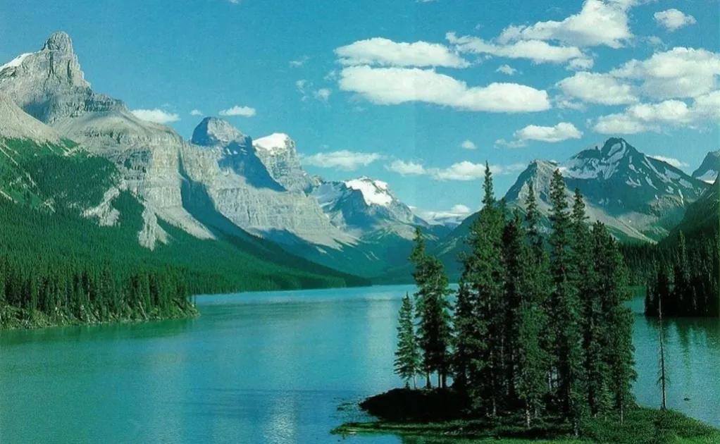 山水风景图片大自然(世界顶级山水风光美图130幅,令人大开眼界,大饱